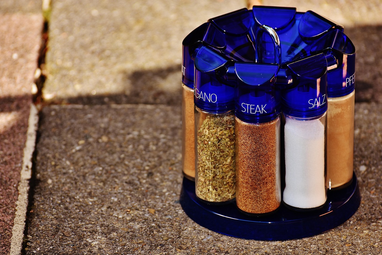 entdecken sie unsere sorgfältig ausgewählte gewürzmischung, die ihren gerichten geschmack und aroma verleiht. ideal für kochen, grillen und verfeinern von speisen. genießen sie einen hauch von exotik in ihrer küche!