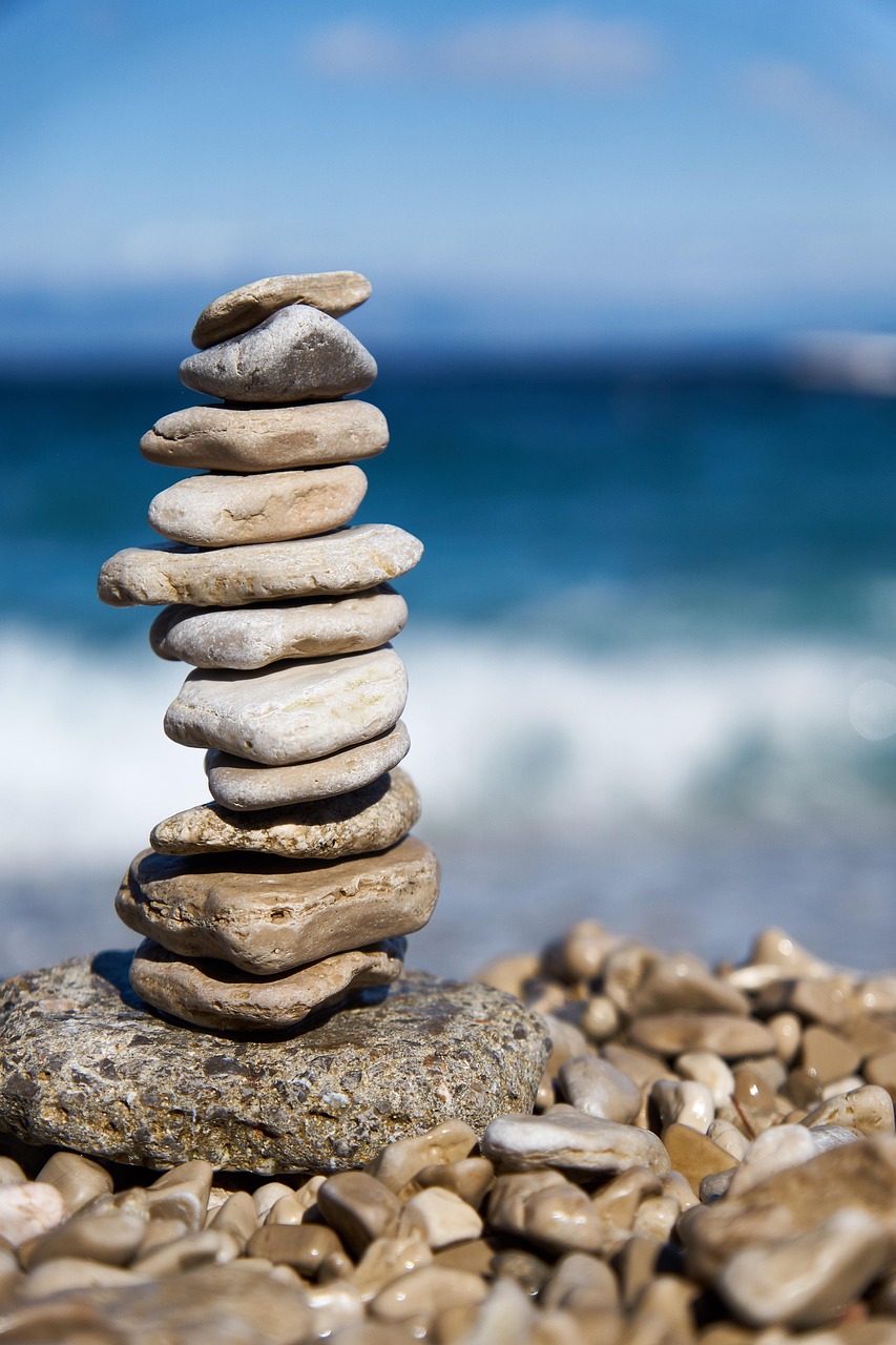 entdecken sie die kraft der achtsamkeit: tipps, übungen und techniken, um im alltag präsenter zu sein, stress zu reduzieren und das wohlbefinden nachhaltig zu steigern.