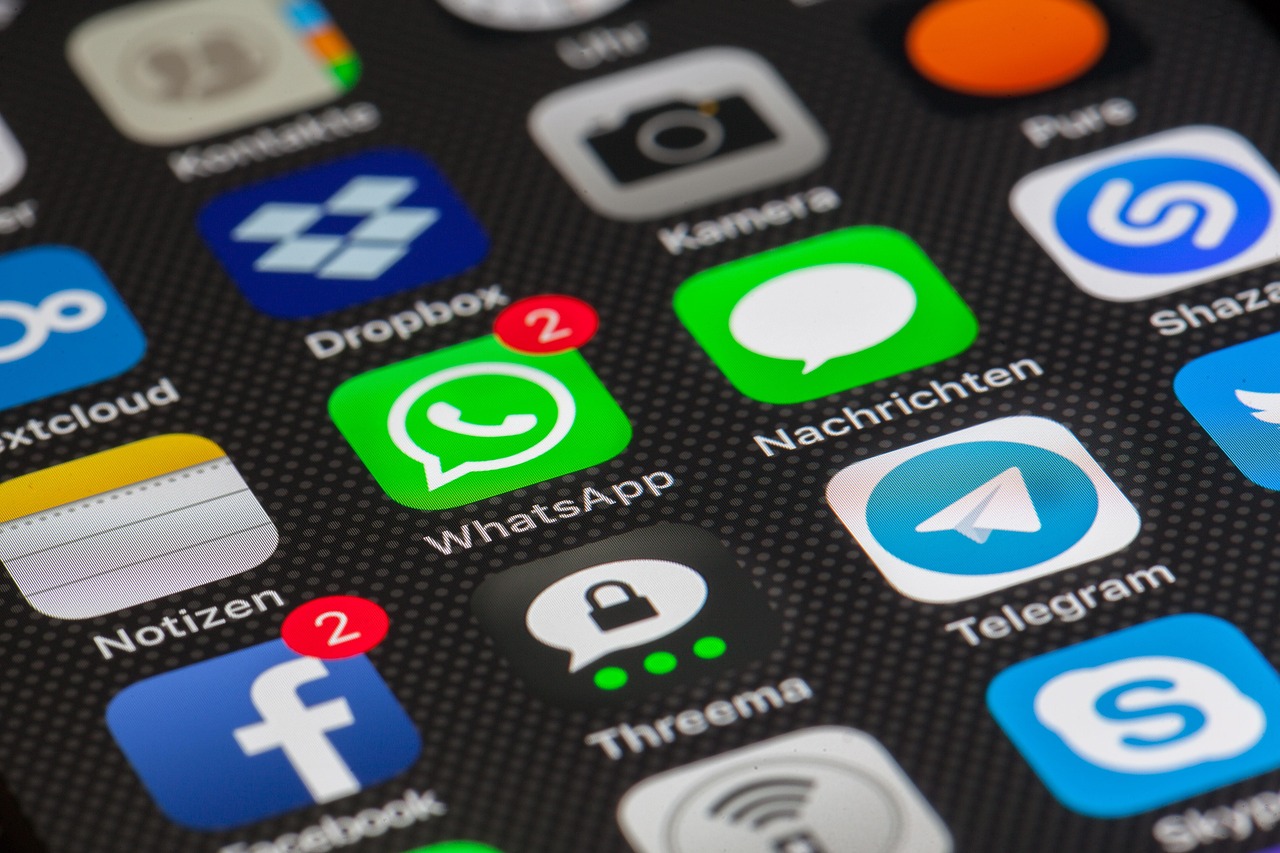 entdecken sie die neuesten trends, tipps und strategien im bereich social media. optimieren sie ihre online-präsenz und erreichen sie mehr menschen mit effektiven social media lösungen.